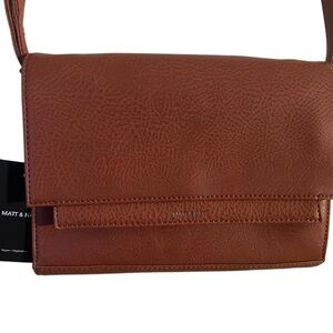 Brown Matt and Nat Silvi Dwell crossbody in chai. Vegan Leather.